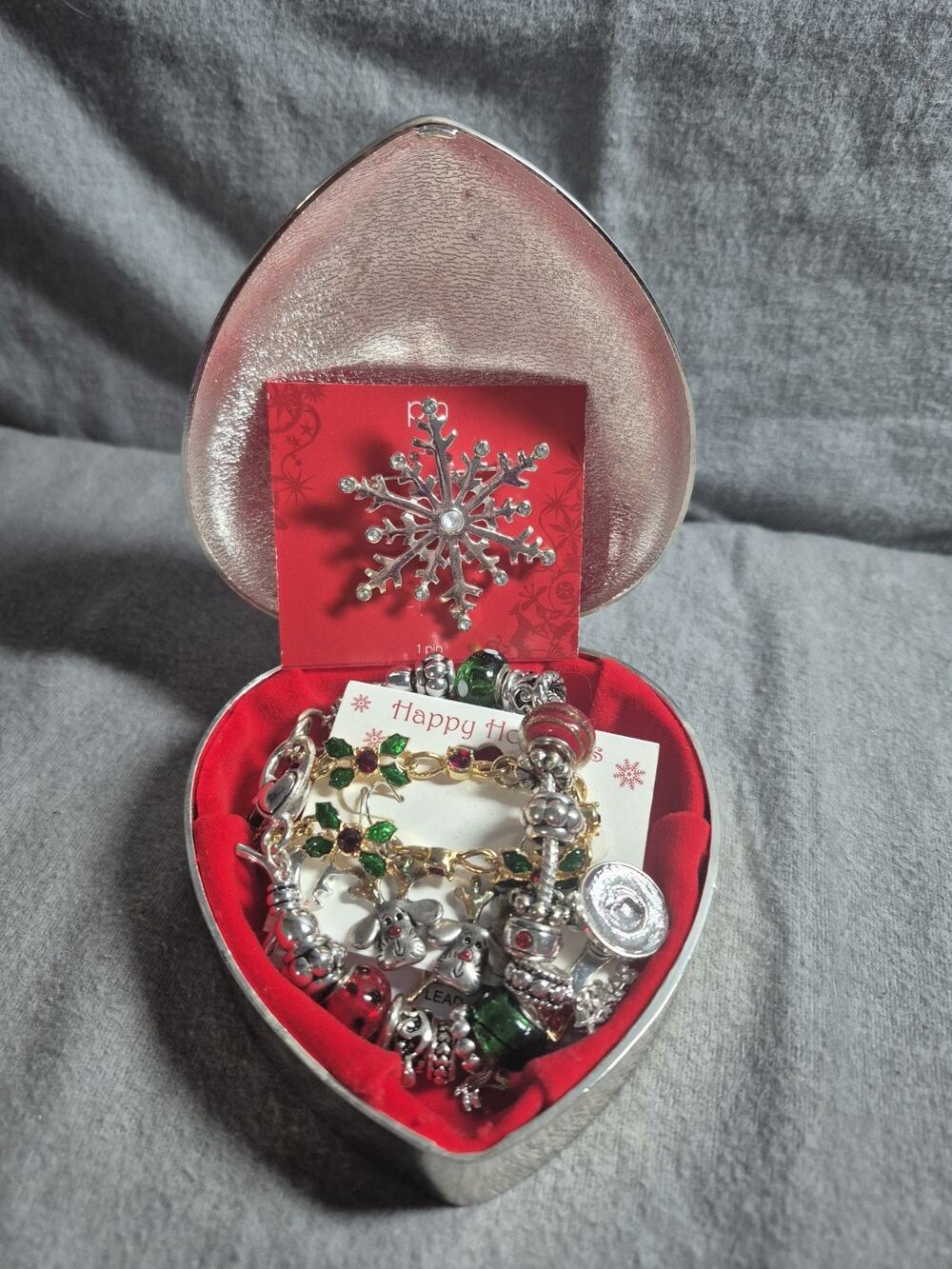 Christmas Jewelry Lot in Vintage Silver Heart Trinket Box Snowflake Pin...